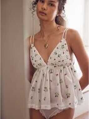 Free People Pit of Town Embroidered Cami Tank Top Floral XS